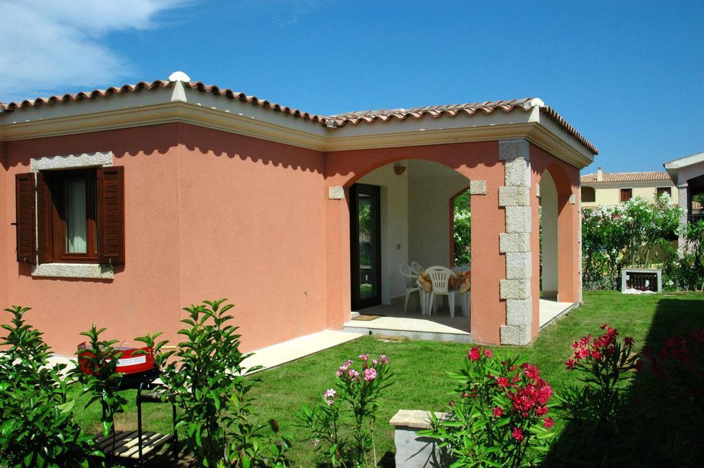Holiday Homes Stella Marinaサン・テオドーロ 部屋 写真