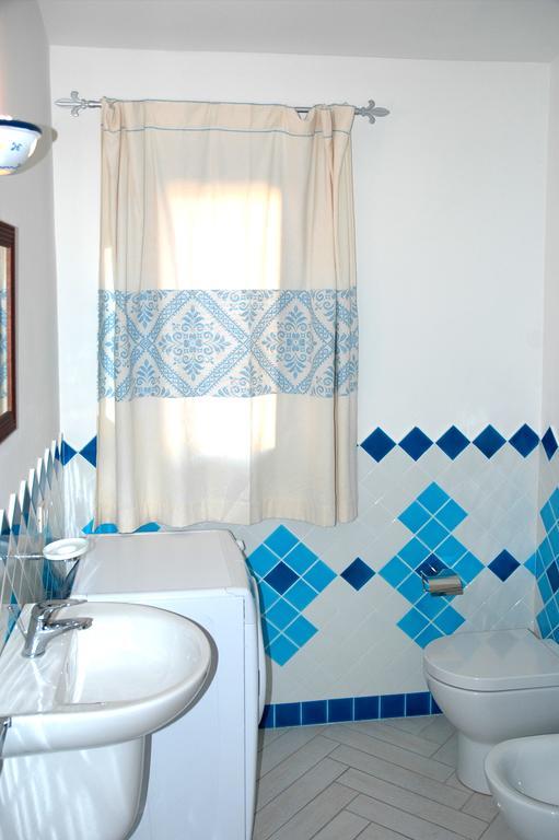 Holiday Homes Stella Marinaサン・テオドーロ 部屋 写真